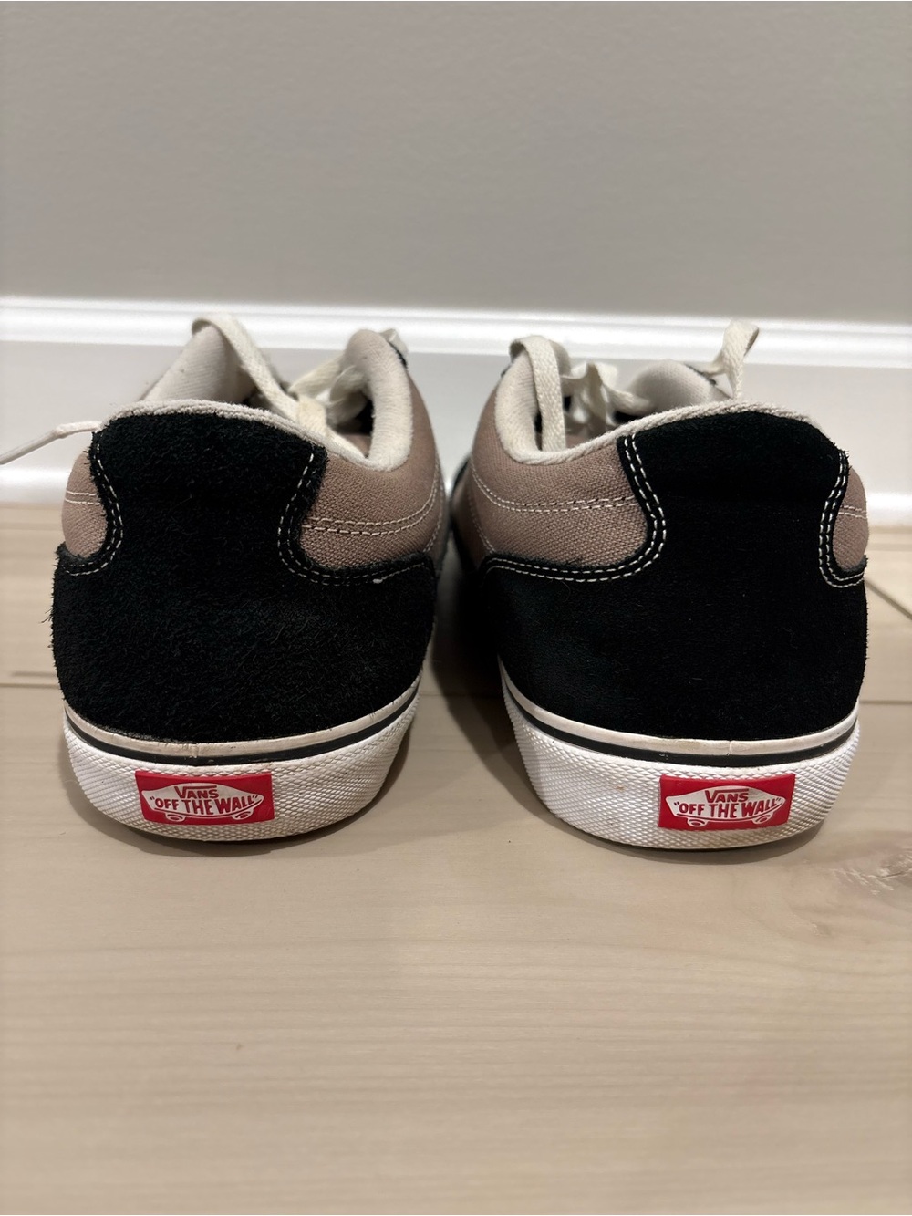 Vans Mens Old Skool Sneakers in Black and Taupe - Picture 3 of 6